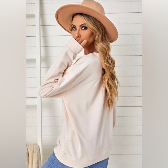 HAPPY PUMPKIN SPICE SEASON Graphic Sweatshirt - Picture 3 of 6